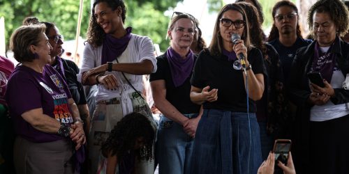 Imagem referente a Ministras defendem penas maiores para crimes de feminicídio