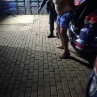 Homem agride esposa, tenta fugir de carro com a filha, mas é localizado pela GM em Cascavel Imagem referente a Homem agride esposa, tenta fugir de carro com a filha, mas é localizado pela GM em Cascavel