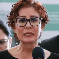 Justiça da Itália pede a Moraes informações sobre prisão de Zambelli Imagem referente a Justiça da Itália pede a Moraes informações sobre prisão de Zambelli