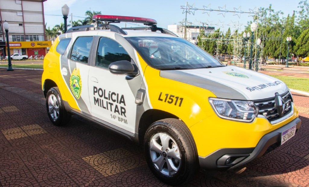 Adolescentes armados assaltam farmácia durante a madrugada em Medianeira