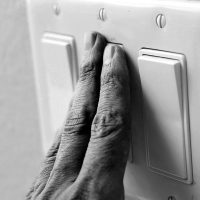 Rompimento de cabo de energia, deixa 1200 residências sem luz no Tropical Imagem referente a Rompimento de cabo de energia, deixa 1200 residências sem luz no Tropical