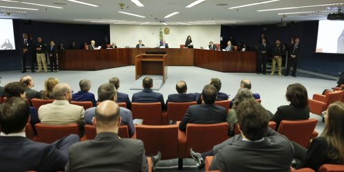 STF: julgamento pode condenar mais seis réus pela trama golpista Imagem referente a STF: julgamento pode condenar mais seis réus pela trama golpista