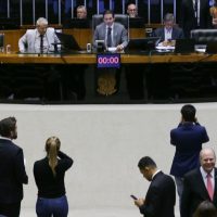 Câmara pode votar hoje projeto com novas regras para devedor contumaz Imagem referente a Câmara pode votar hoje projeto com novas regras para devedor contumaz