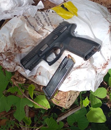 DH apreende arma e prende suspeito de matar Rafael Lustoza Barreto Imagem referente a DH apreende arma e prende suspeito de matar Rafael Lustoza Barreto