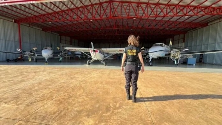 PF prende investigado em Toledo em desdobramento da Operação Red Flag, que apura esquema de tráfico aéreo de drogas PF prende investigado em Toledo em desdobramento da Operação Red Flag, que apura esquema de tráfico aéreo de drogas