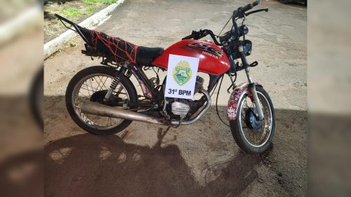 Motociclista bêbado foge da PM, bate moto e termina atrás das grades Motociclista bêbado foge da PM, bate moto e termina atrás das grades