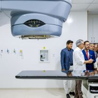 Lula inaugura serviços de radioterapia em cinco cidades do país Imagem referente a Lula inaugura serviços de radioterapia em cinco cidades do país