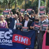 Entidades condenam, em audiência no Senado, cerceamento a jornalistas Imagem referente a Entidades condenam, em audiência no Senado, cerceamento a jornalistas