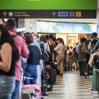 Ventos fortes afetam pelo menos 110 voos em Congonhas nesta quinta Imagem referente a Ventos fortes afetam pelo menos 110 voos em Congonhas nesta quinta