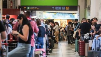 Ventos fortes afetam pelo menos 110 voos em Congonhas nesta quinta