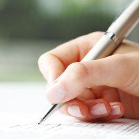 Assinatura falsa: Justiça de Cascavel condena Cooperativa e Seguradora Imagem referente a Assinatura falsa: Justiça de Cascavel condena Cooperativa e Seguradora