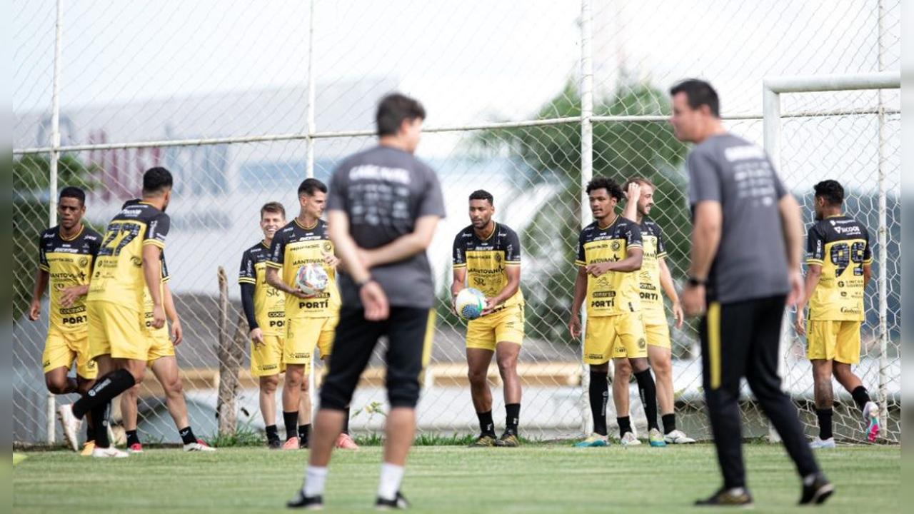 Cascavel FC vai investir R$ 344 mil para formar cidadãos com futebol na cidade Cascavel FC vai investir R$ 344 mil para formar cidadãos com futebol na cidade