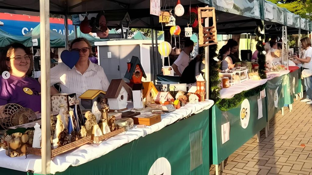 Feira do Teatro ganha edição especial neste sábado (13), em frente à Catedral Feira do Teatro ganha edição especial neste sábado (13), em frente à Catedral