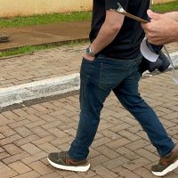 Homem é detido por embriaguez ao volante no Centro de Cascavel Imagem referente a Homem é detido por embriaguez ao volante no Centro de Cascavel