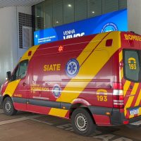 Siate é acionado ao Aeroporto de Cascavel para atender homem lesionado Imagem referente a Siate é acionado ao Aeroporto de Cascavel para atender homem lesionado