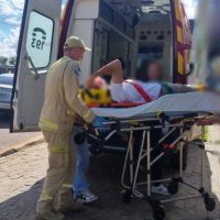 Homem é socorrido após queda em estabelecimento de lazer em Cascavel Imagem referente a Homem é socorrido após queda em estabelecimento de lazer em Cascavel