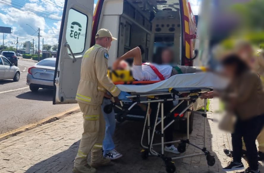 Homem é socorrido após queda em estabelecimento de lazer em Cascavel Imagem referente a Homem é socorrido após queda em estabelecimento de lazer em Cascavel