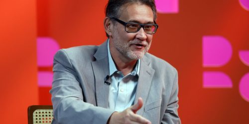 Brasil no Mundo recebe o historiador João Cezar de Castro Rocha Brasil no Mundo recebe o historiador João Cezar de Castro Rocha