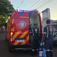 Homem é esfaqueado no pescoço ao tentar impedir ataque contra a irmã em Toledo Imagem referente a Homem é esfaqueado no pescoço ao tentar impedir ataque contra a irmã em Toledo