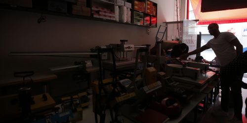 Quatro dias após ventania, SP tem mais de 60 mil clientes sem luz Imagem referente a Quatro dias após ventania, SP tem mais de 60 mil clientes sem luz