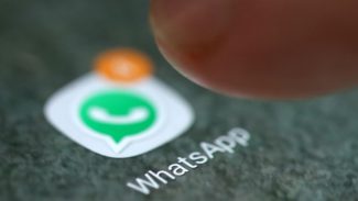 Brasileiro está falando menos de política no WhatsApp, mostra estudo Brasileiro está falando menos de política no WhatsApp, mostra estudo