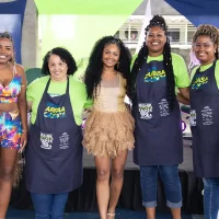 Projeto social estimula autonomia financeira de mulheres no Rio Imagem referente a Projeto social estimula autonomia financeira de mulheres no Rio