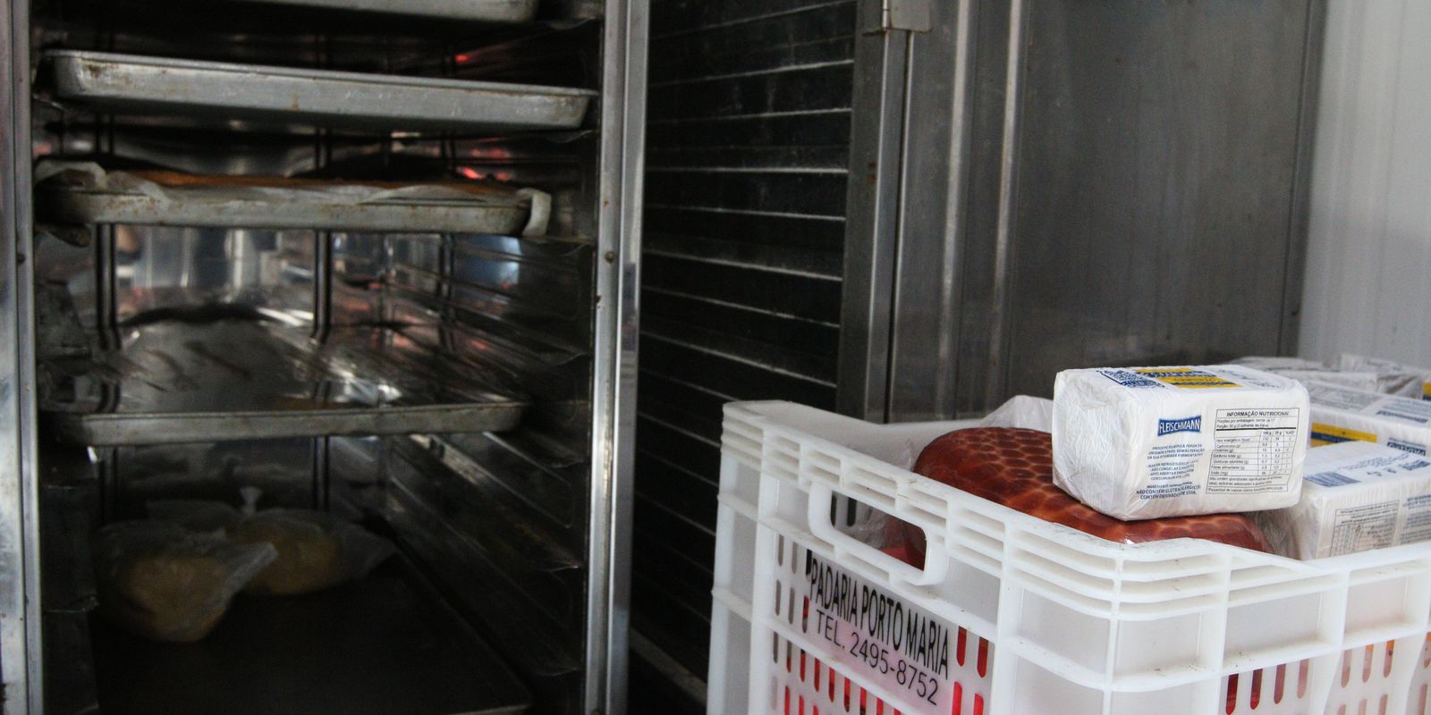 Bares, hotéis e restaurantes sofrem graves perdas com apagão em SP Bares, hotéis e restaurantes sofrem graves perdas com apagão em SP