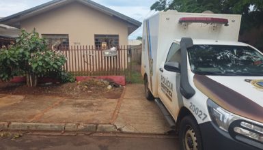 Após ‘sumiço’, mãe procura filha e a encontra morta com rosto inchado e ensanguentado Imagem referente a Após ‘sumiço’, mãe procura filha e a encontra morta com rosto inchado e ensanguentado