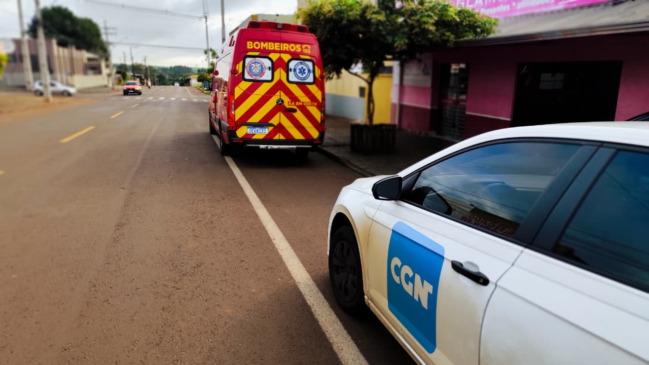 Jovem de 21 anos fica ferido após colisão entre carro e moto no Interlagos Jovem de 21 anos fica ferido após colisão entre carro e moto no Interlagos