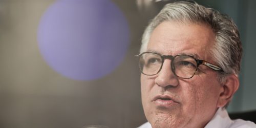 OMS reconhece o fim da transmissão do HIV de mãe para filho no país OMS reconhece o fim da transmissão do HIV de mãe para filho no país