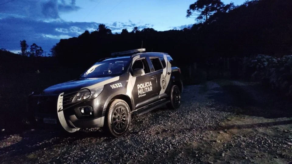 Dois morrem em confronto com o Choque em área rural Dois morrem em confronto com o Choque em área rural
