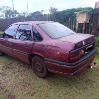 Imagem referente a Dupla armada assalta mercearia no Universitário; Motorista suspeita de ajudar na fuga é detida