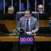 Imagem referente a Câmara aprova texto para regulamentar pontos da reforma tributária