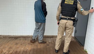 Imagem referente a Homem é preso após ameaçar ex-mulher com faca e exigir retomada do relacionamento