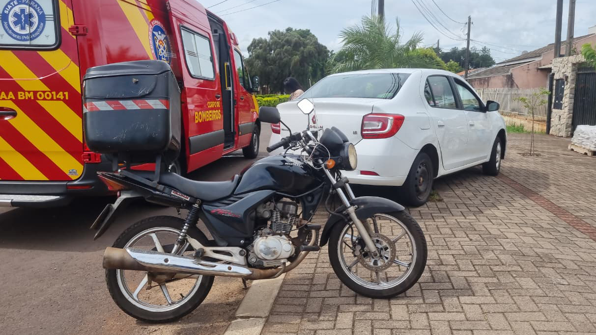 Motociclista fica ferido em acidente entre Honda e Renault Logan na Região do Lago, em Cascavel