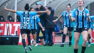 Com emoção, Grêmio e Flamengo avançam à final da Copinha Feminina Com emoção, Grêmio e Flamengo avançam à final da Copinha Feminina