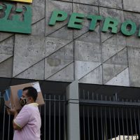 Imagem referente a Greve nacional dos petroleiros tem novas adesões