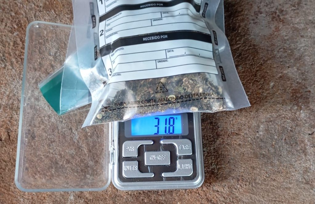 Ação da Rocam resulta na apreensão de maconha no bairro Interlagos