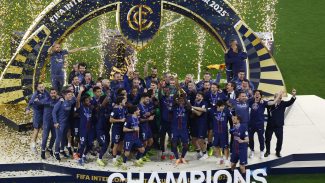 Flamengo perde para PSG e vê sonho do Bi mundial ser adiado