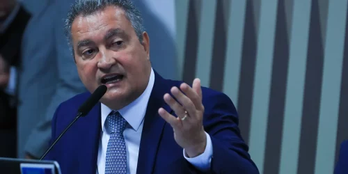 Agenda econômica e social do governo priorizou maioria, diz Rui Costa Imagem referente a Agenda econômica e social do governo priorizou maioria, diz Rui Costa