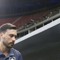 Botafogo anuncia saída do técnico italiano Davide Ancelotti Imagem referente a Botafogo anuncia saída do técnico italiano Davide Ancelotti