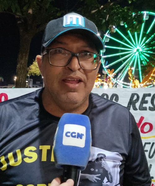 “Ele não é um cachorro, que morreu, enterrou e acabou”, diz pai do vigilante Lucas da Silva Imagem referente a “Ele não é um cachorro, que morreu, enterrou e acabou”, diz pai do vigilante Lucas da Silva