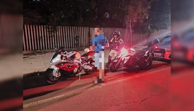 Blitz da PM na região norte: 75 multas, motos apreendidas e documentos vencidos Imagem referente a Blitz da PM na região norte: 75 multas, motos apreendidas e documentos vencidos