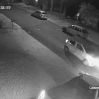 Carro de autoescola é flagrado trafegando na contramão em Cascavel Imagem referente a Carro de autoescola é flagrado trafegando na contramão em Cascavel