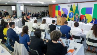 Lula afirma que vai vetar PL da Dosimetria Lula afirma que vai vetar PL da Dosimetria