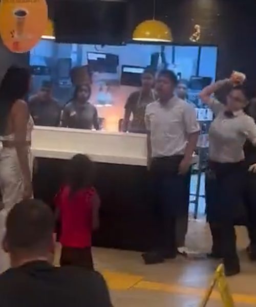 Vídeo mostra pancadaria generalizada em McDonald’s entre clientes e funcionários Imagem referente a Vídeo mostra pancadaria generalizada em McDonald’s entre clientes e funcionários