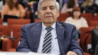 Moraes dá mais tempo para PF entregar perícia no general Heleno