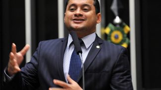 PF aponta senador como 'sustentáculo político' de esquema no INSS