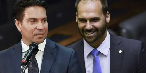 Câmara decide cassar mandatos de Eduardo Bolsonaro e Ramagem Imagem referente a Câmara decide cassar mandatos de Eduardo Bolsonaro e Ramagem