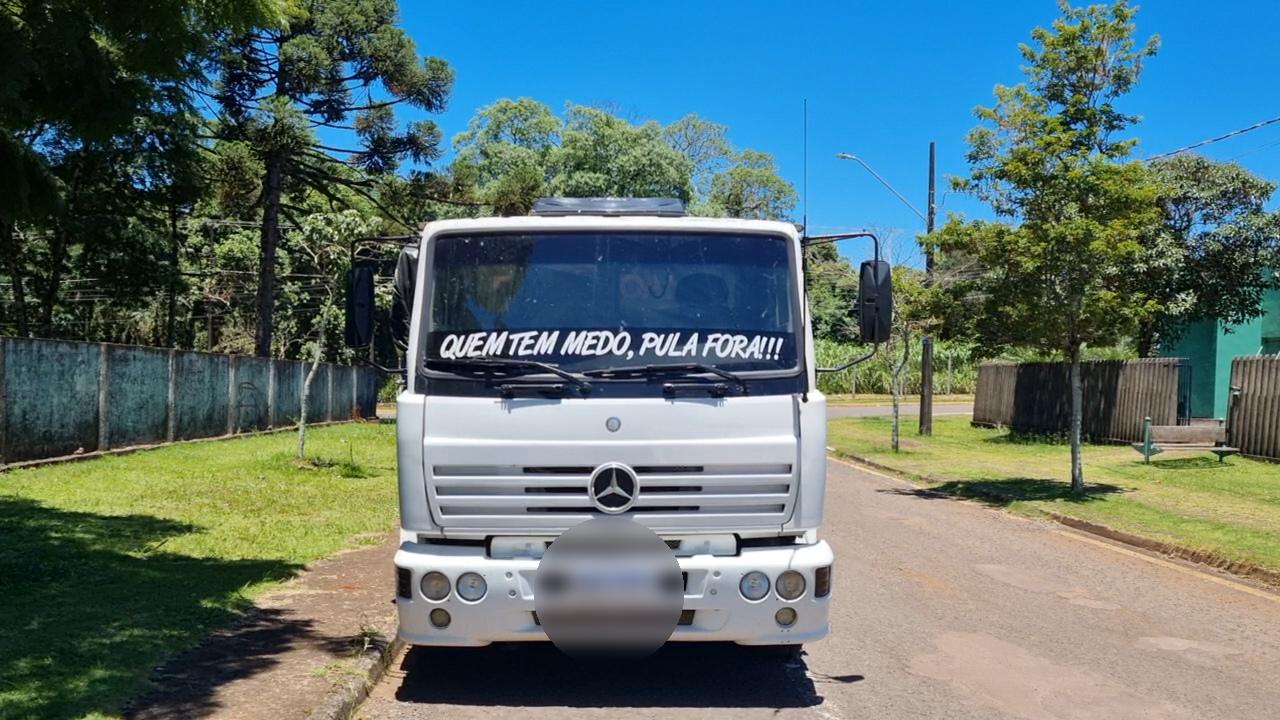 Caminhão com chassi adulterado é apreendido pela PRF Caminhão com chassi adulterado é apreendido pela PRF